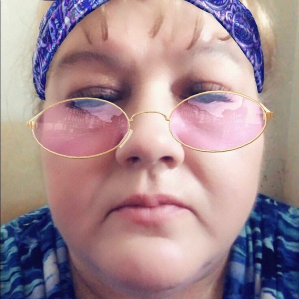Meet your Posher, Susan